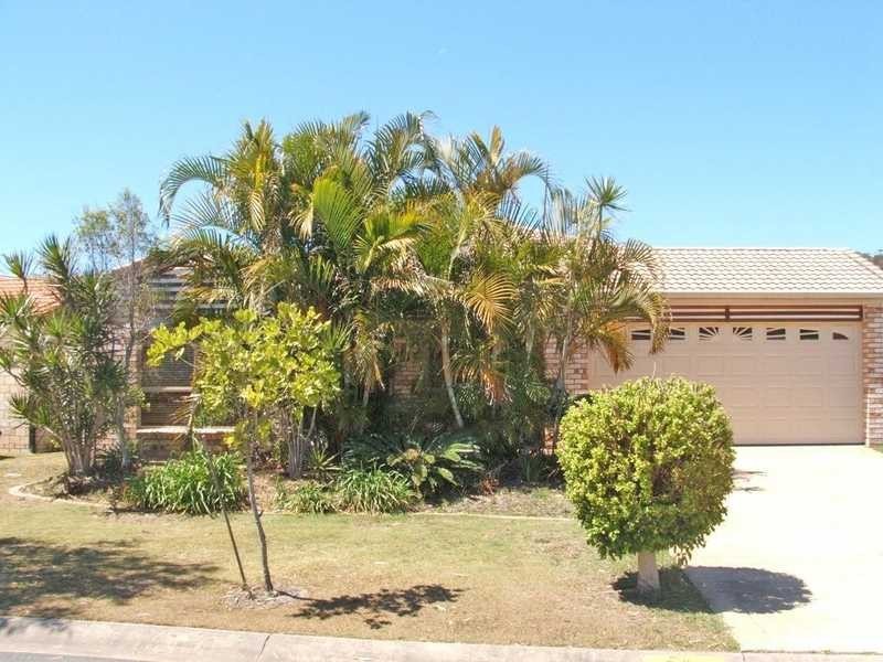 20 Tussock Crescent, Elanora QLD 4221