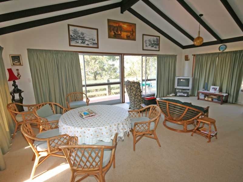 93 Crest Drive, Currumbin QLD 4223