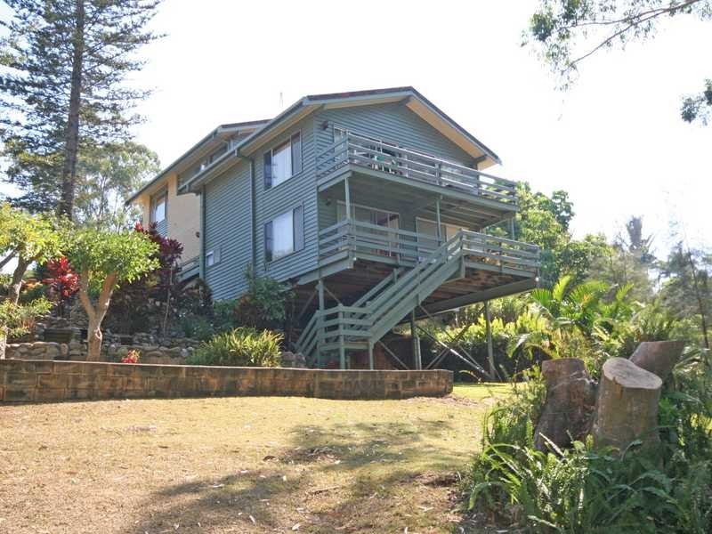 93 Crest Drive, Currumbin QLD 4223