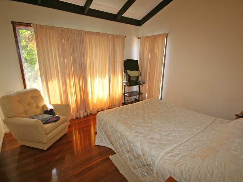 93 Crest Drive, Currumbin QLD 4223