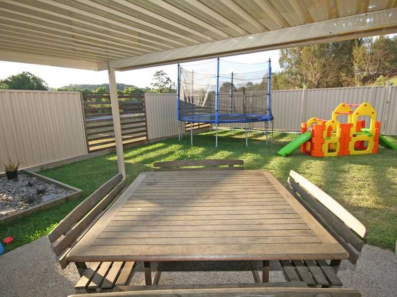 8 Mary Bale Drive, Tallebudgera QLD 4228