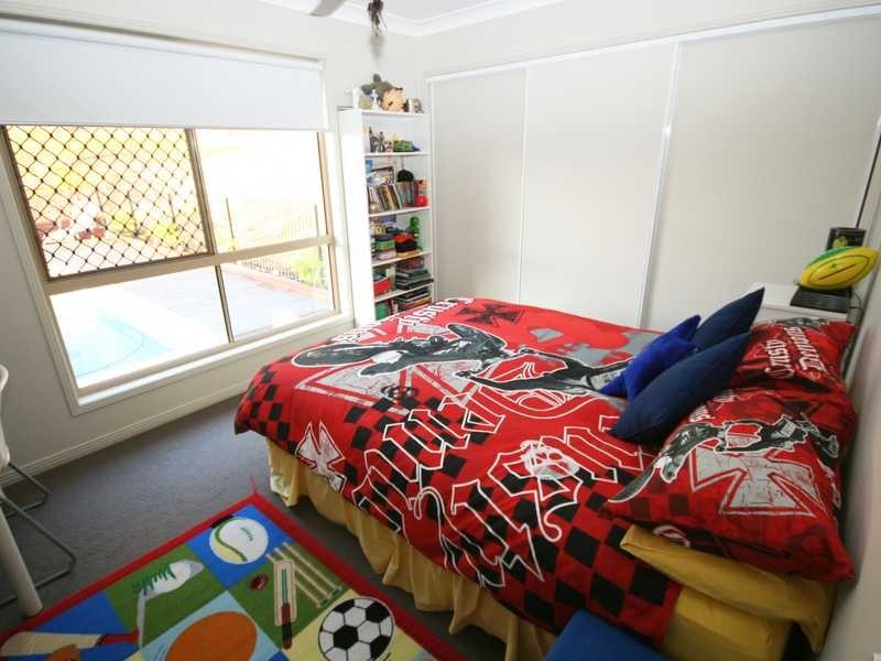 8 Mary Bale Drive, Tallebudgera QLD 4228