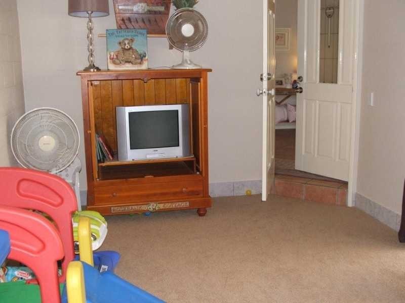 Unit 6/7 Cupania Place, Elanora QLD 4221