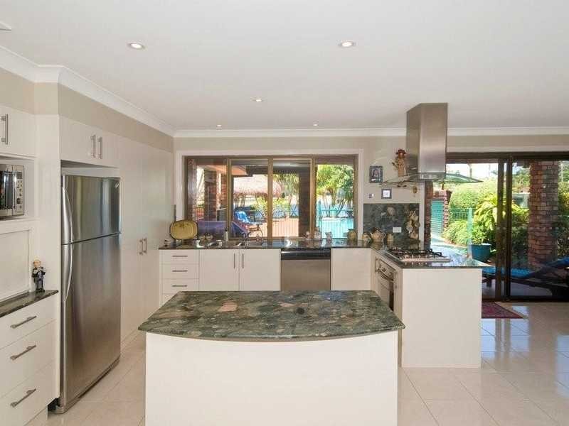 140 Tahiti Avenue, Palm Beach QLD 4221