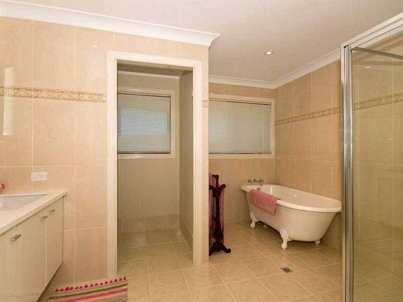 140 Tahiti Avenue, Palm Beach QLD 4221