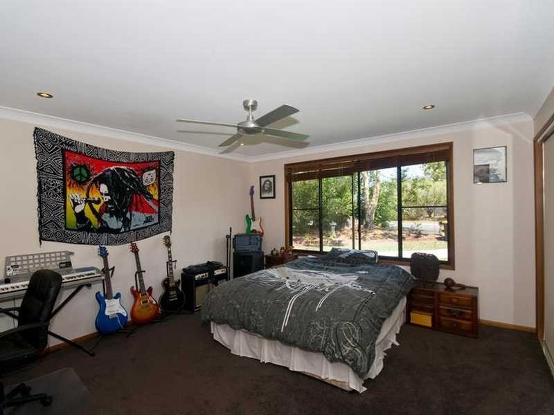 64 Fenton Drive, Tallebudgera QLD 4228