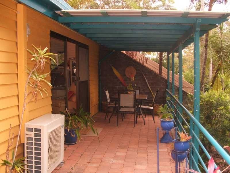 11 Kimmuli Drive, Elanora QLD 4221