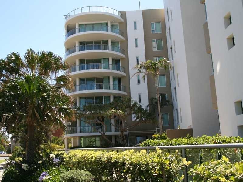 Unit 307/1 Twenty First Avenue, Palm Beach QLD 4221