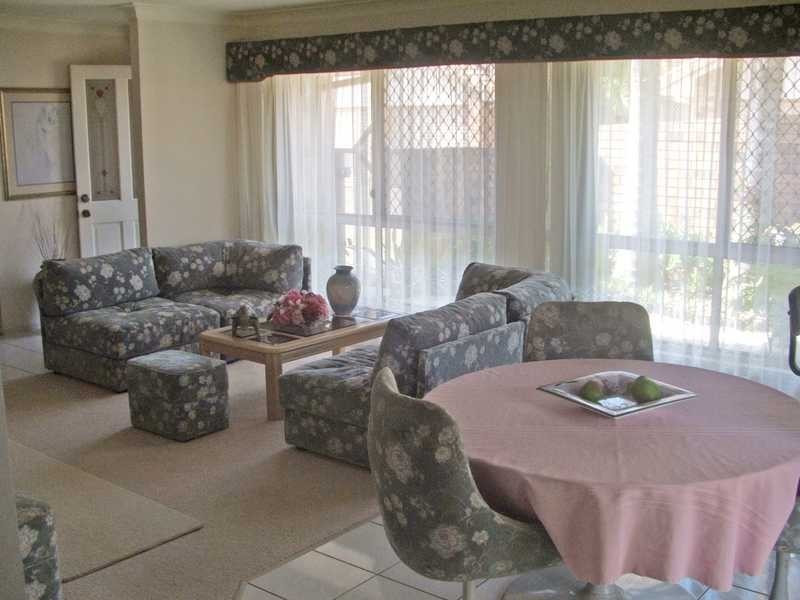 Unit 9/12 Cupania Place, Elanora QLD 4221