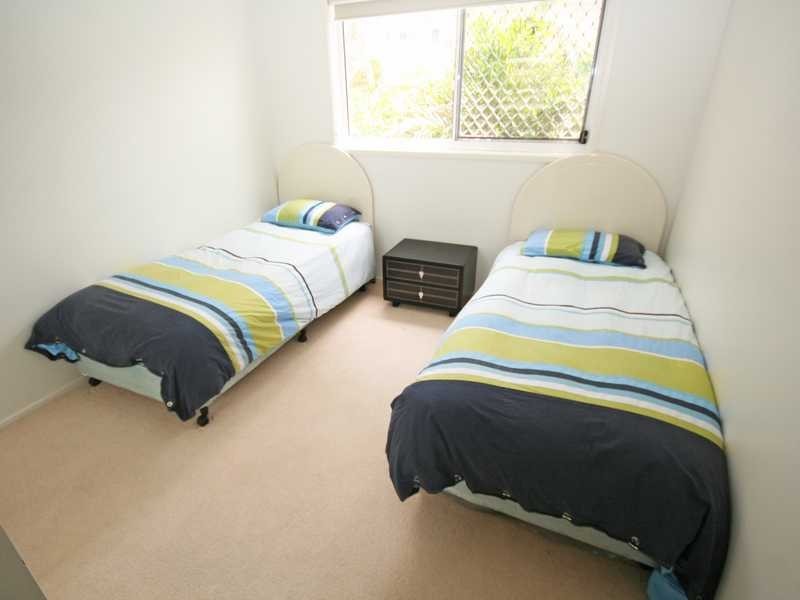 Unit 1/80 Pacific Parade, Bilinga QLD 4225