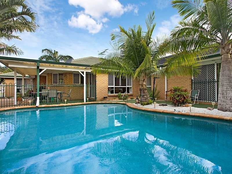 132 Bienvenue Drive, Currumbin Waters QLD 4223