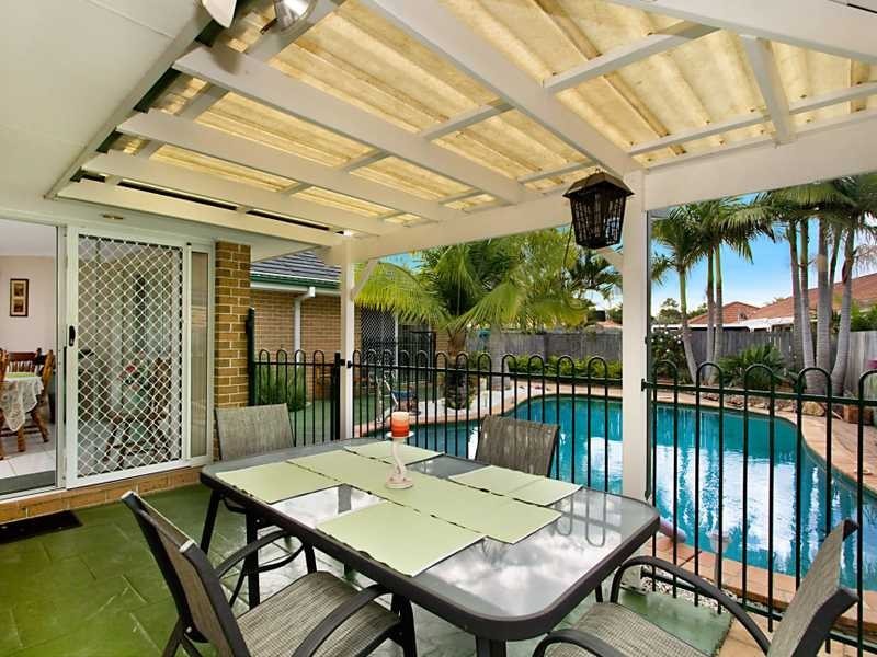 132 Bienvenue Drive, Currumbin Waters QLD 4223