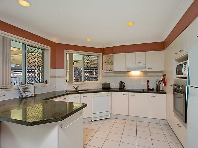132 Bienvenue Drive, Currumbin Waters QLD 4223