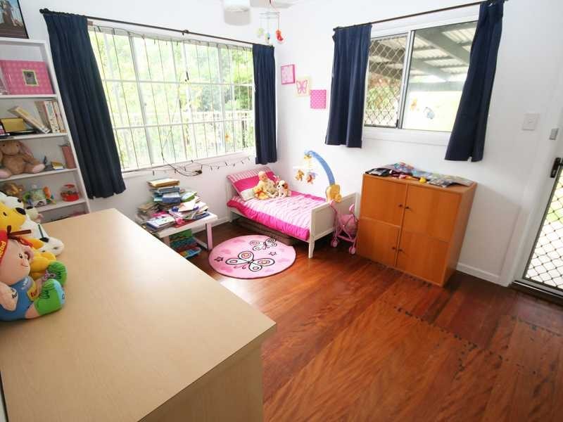 20 Fourteenth Avenue, Palm Beach QLD 4221