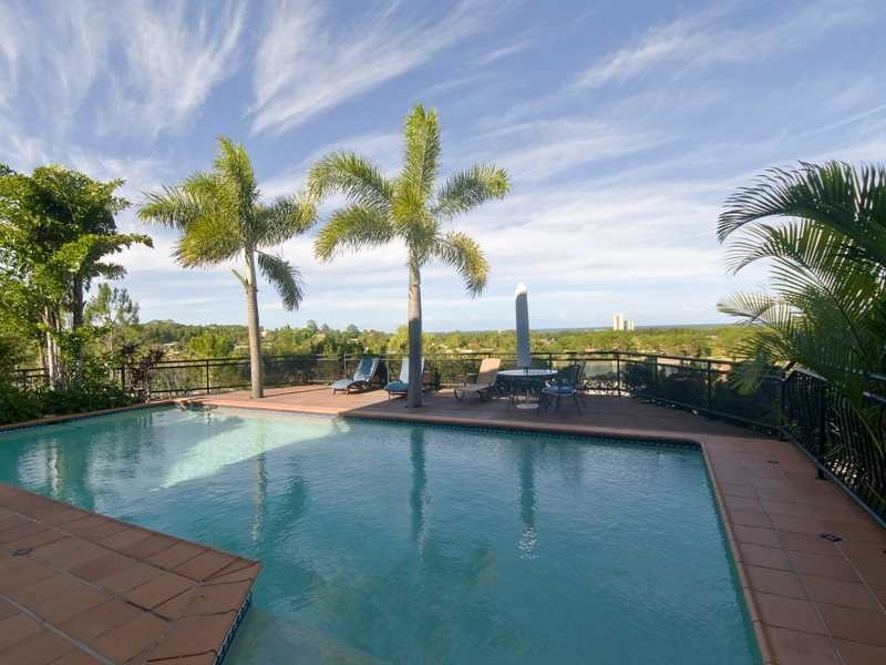 3 Hovea Court, Elanora QLD 4221