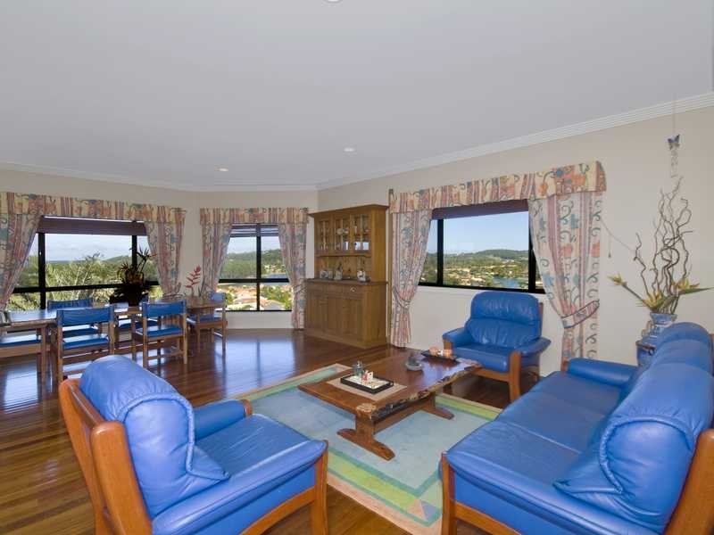 3 Hovea Court, Elanora QLD 4221