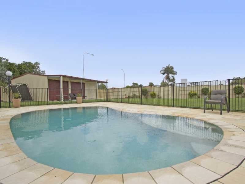 14 Rattan Court, Elanora QLD 4221