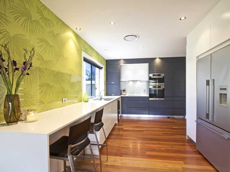 69 Fifth Avenue, Palm Beach QLD 4221