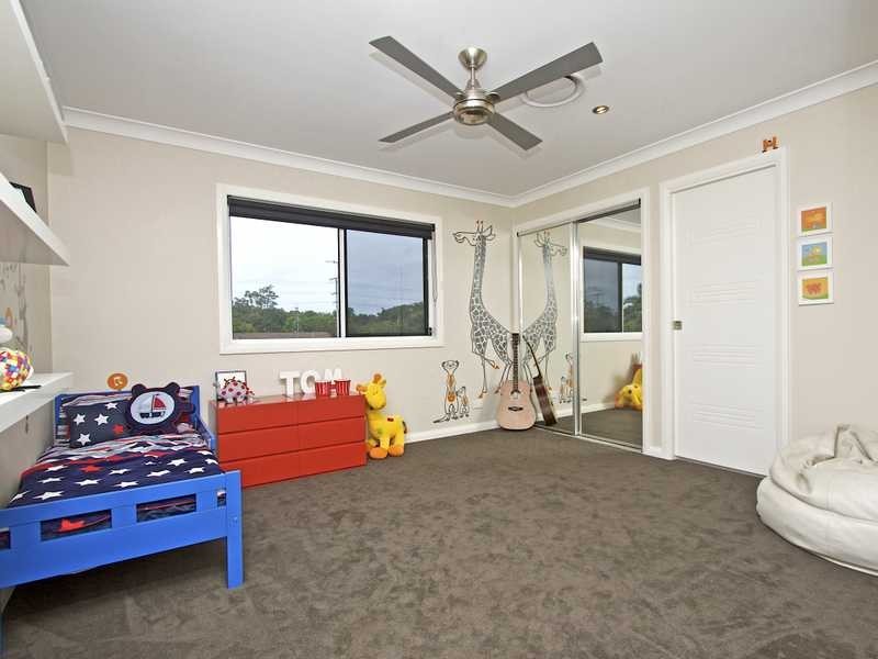 69 Fifth Avenue, Palm Beach QLD 4221