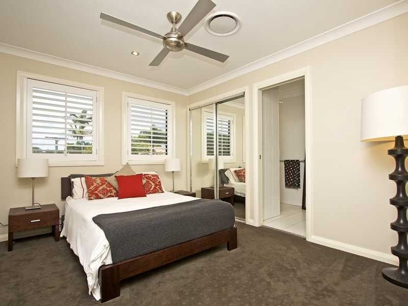 69 Fifth Avenue, Palm Beach QLD 4221