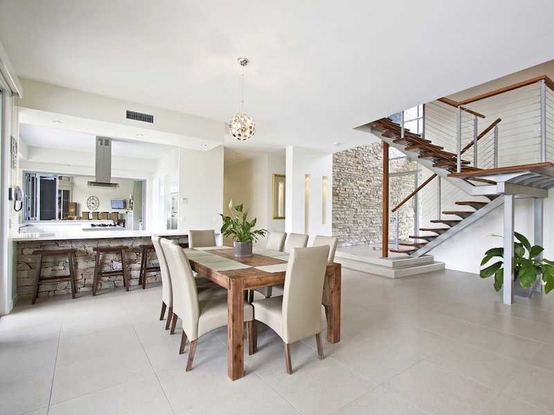 1 Keel Court, Currumbin Waters QLD 4223
