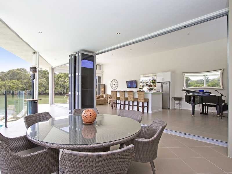 1 Keel Court, Currumbin Waters QLD 4223