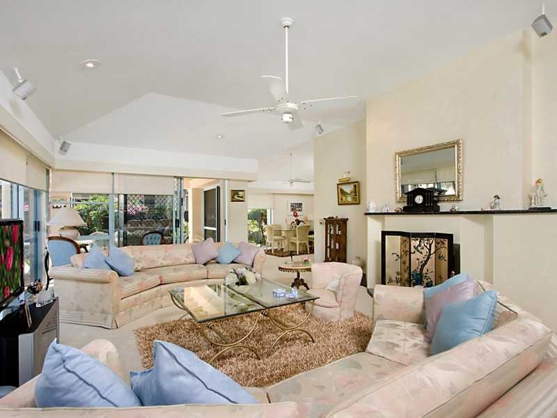 Unit 3/131 Morala Avenue, Runaway Bay QLD 4216
