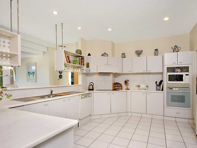 Unit 3/131 Morala Avenue, Runaway Bay QLD 4216