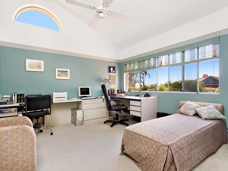 Unit 3/131 Morala Avenue, Runaway Bay QLD 4216
