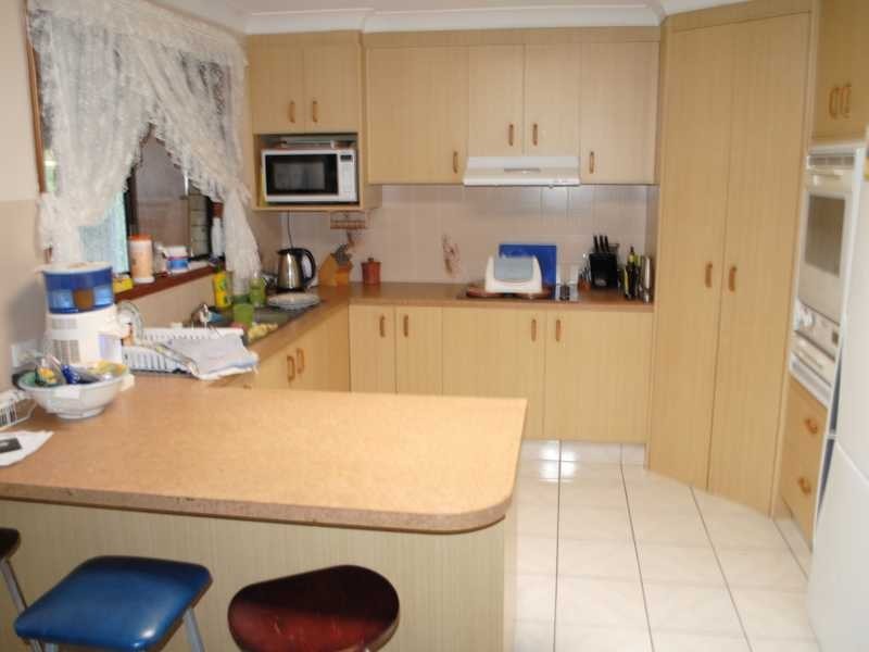67 Ironbark Street, Elanora QLD 4221