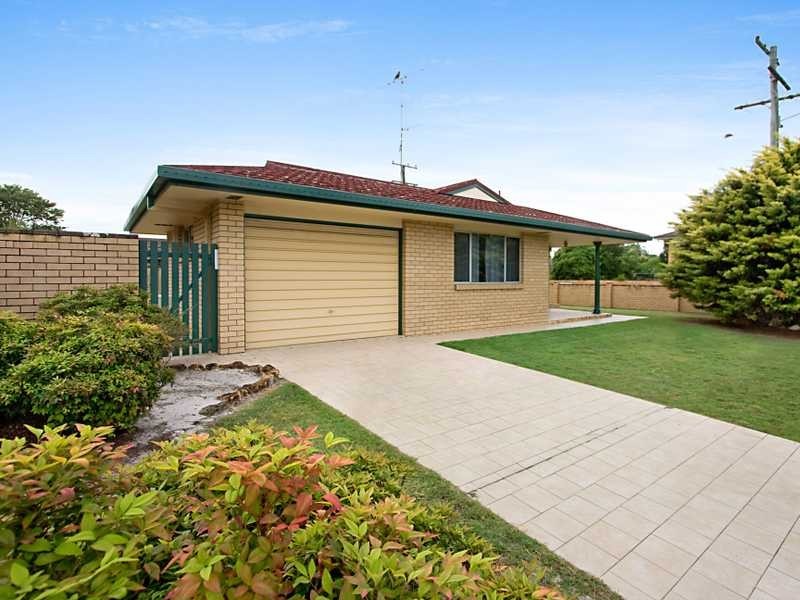 39 Seventh Avenue, Palm Beach QLD 4221