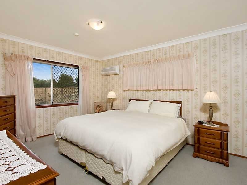 39 Seventh Avenue, Palm Beach QLD 4221