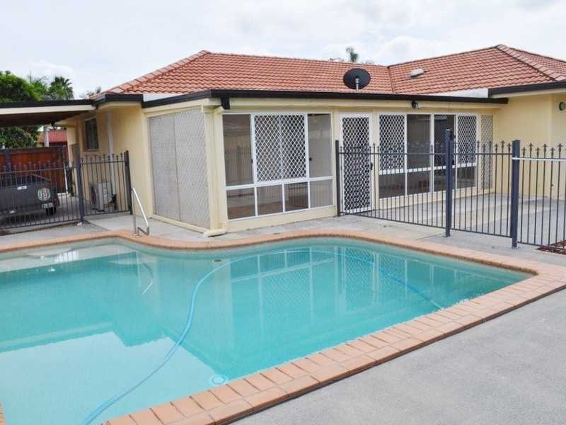 6 Togos Avenue, Currumbin Waters QLD 4223