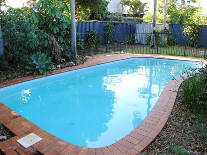 55 Waikiki Avenue, Palm Beach QLD 4221