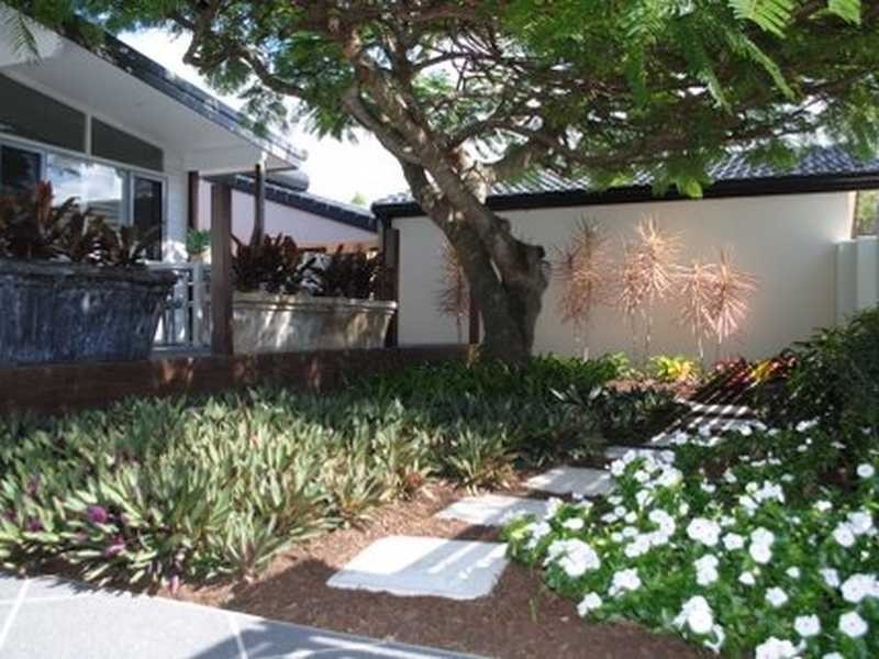 56 TwentySeventh Avenue, Palm Beach QLD 4221