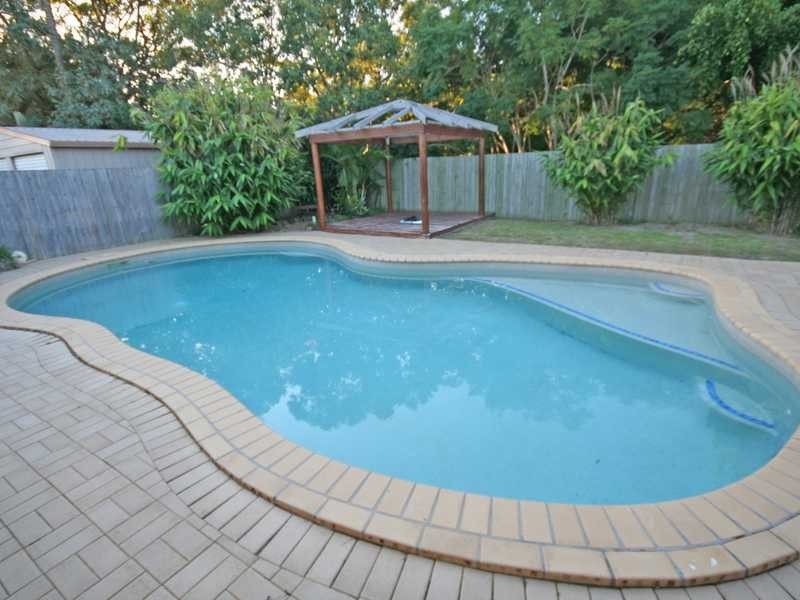43 Darnel Street, Elanora QLD 4221
