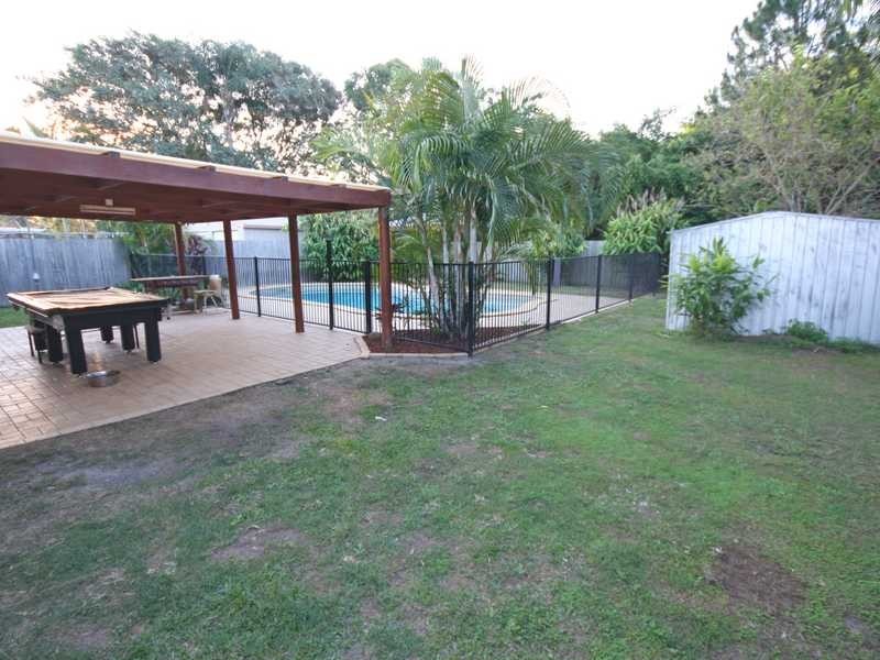 43 Darnel Street, Elanora QLD 4221