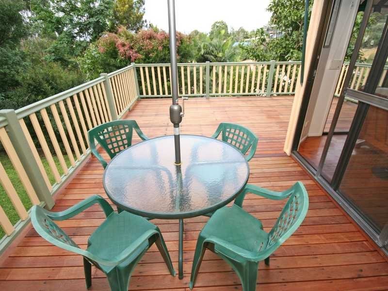 8 Jarrahdale Drive, Elanora QLD 4221