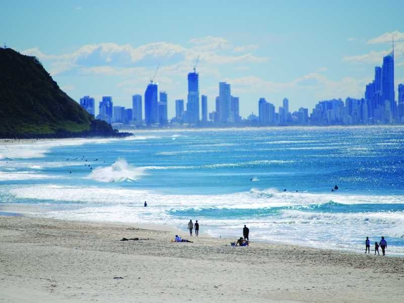 41 Jefferson Lane, Palm Beach QLD 4221