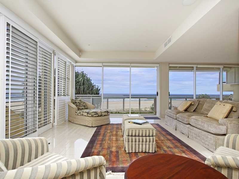 41 Jefferson Lane, Palm Beach QLD 4221