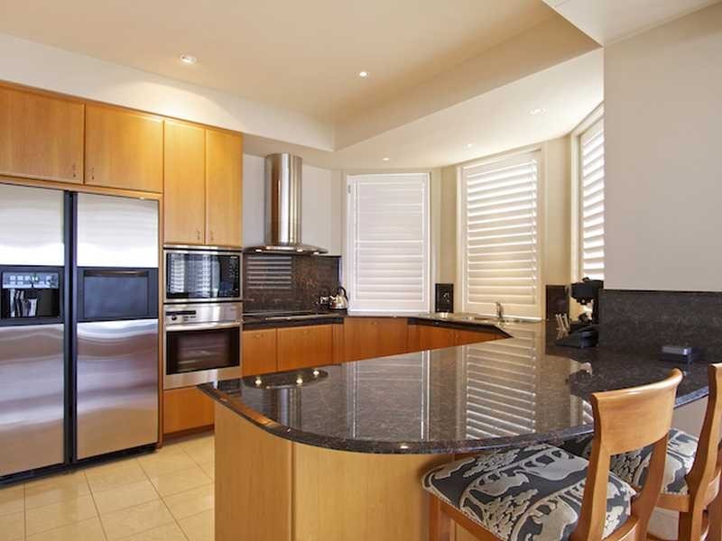 41 Jefferson Lane, Palm Beach QLD 4221