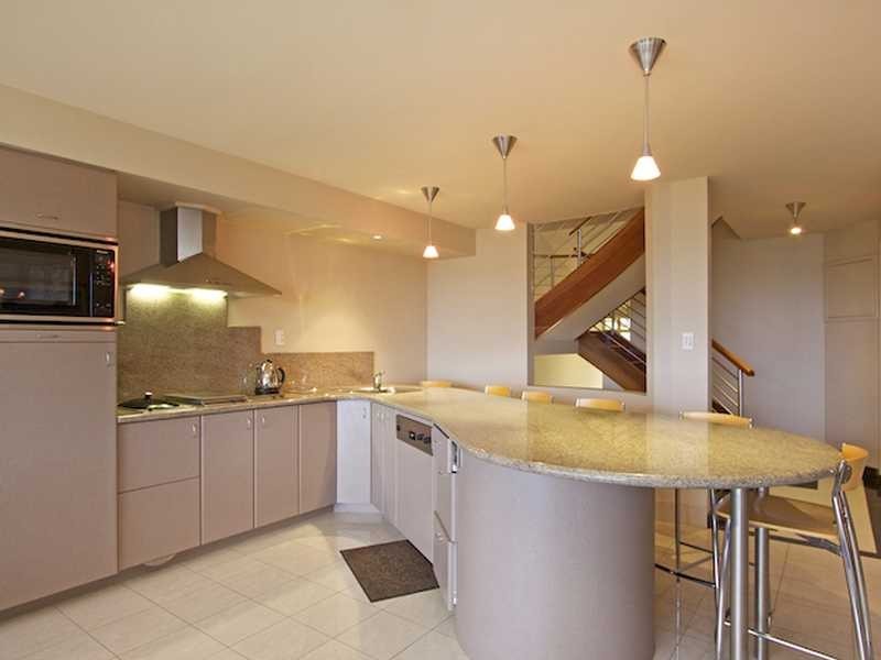 41 Jefferson Lane, Palm Beach QLD 4221