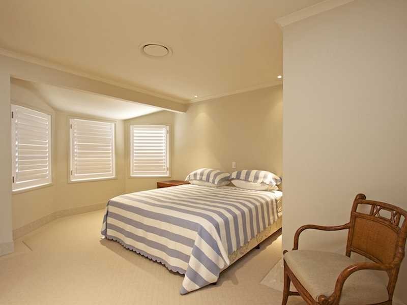 41 Jefferson Lane, Palm Beach QLD 4221
