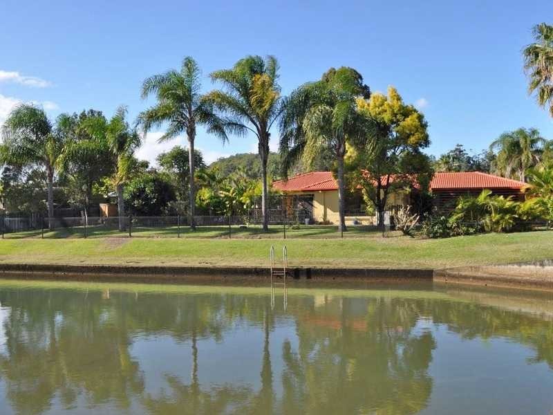 28 Bienvenue Drive, Currumbin Waters QLD 4223