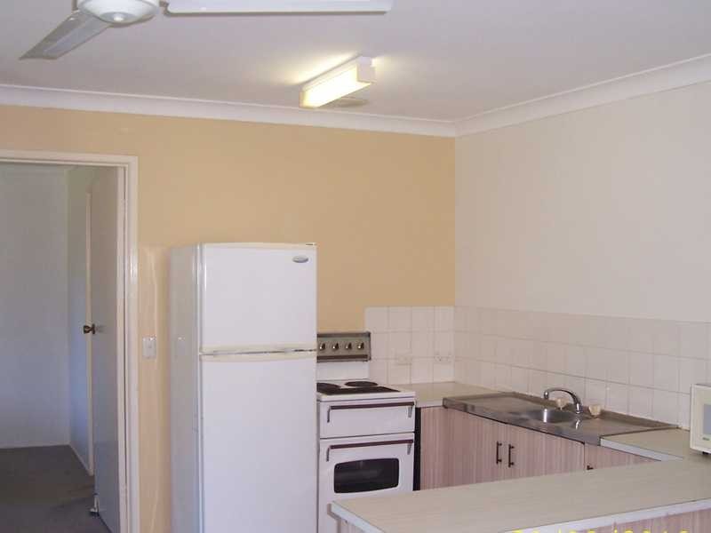 Unit 2/72 Sarawak Avenue, Palm Beach QLD 4221