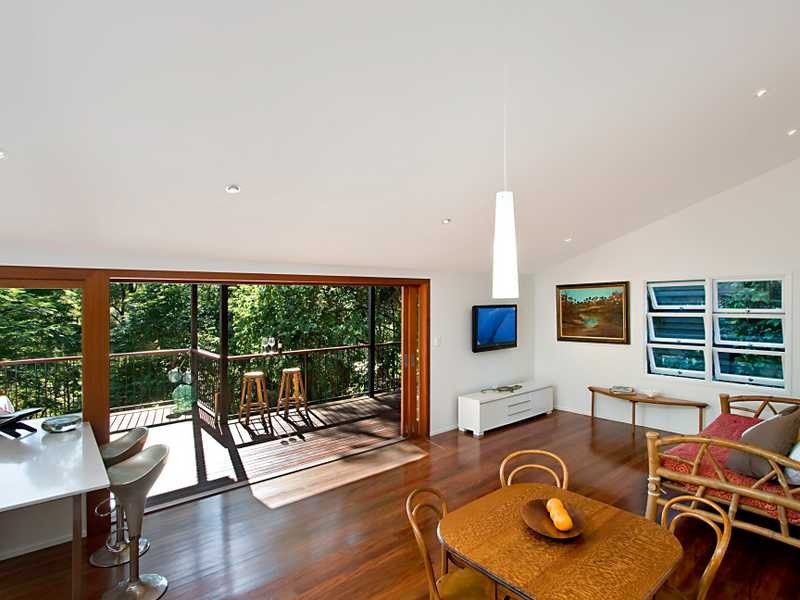 27 Domain Road, Currumbin QLD 4223