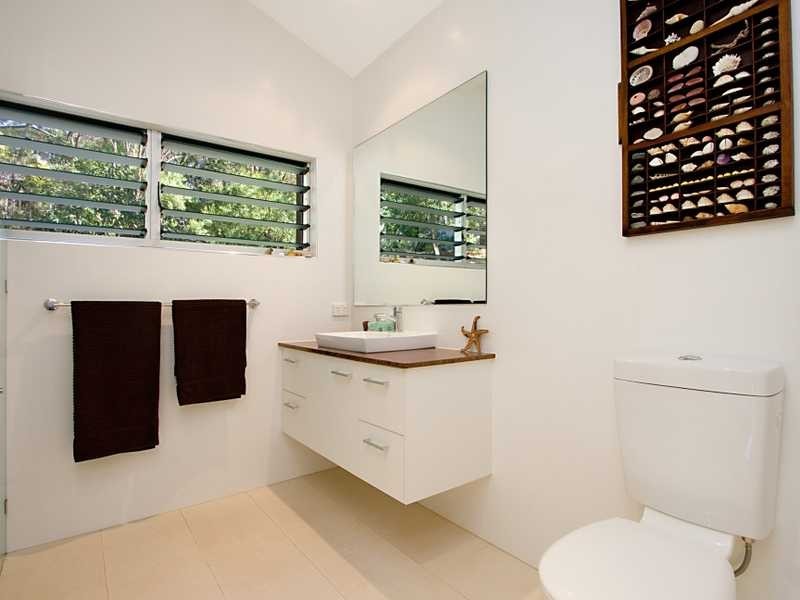 27 Domain Road, Currumbin QLD 4223