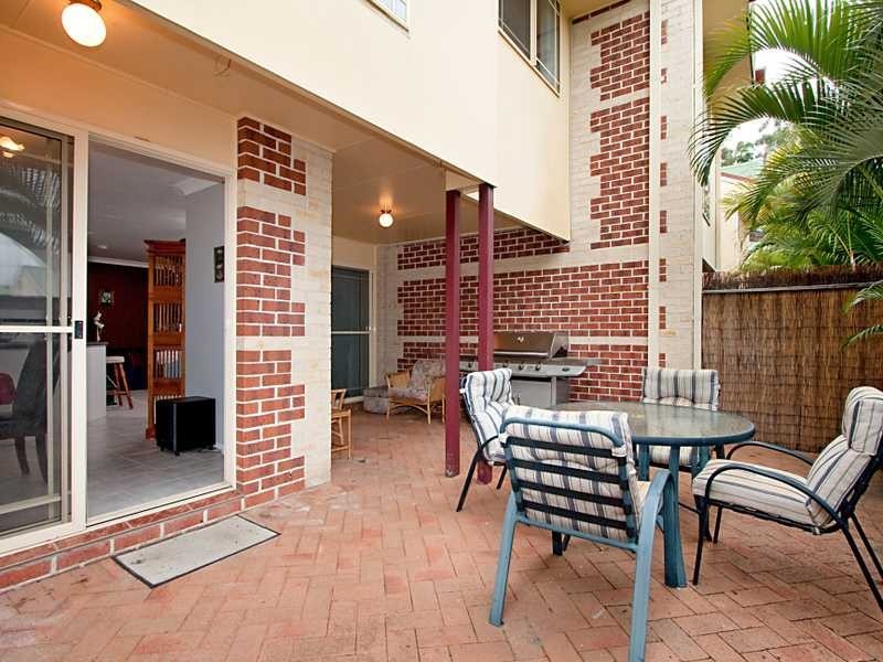 Unit 14/19 Sellin Place, Currumbin Waters QLD 4223