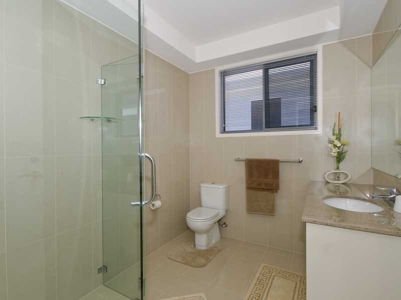 2 Twenty Fifth Avenue, Palm Beach QLD 4221