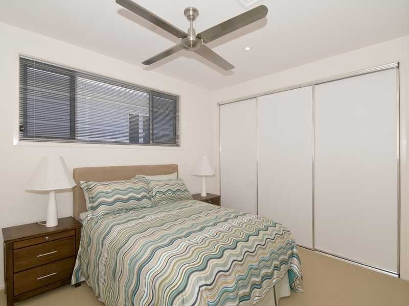 2 Twenty Fifth Avenue, Palm Beach QLD 4221